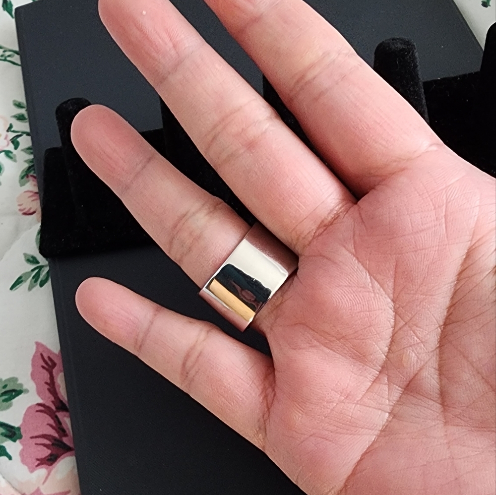 Ring - Picture 8 of 11